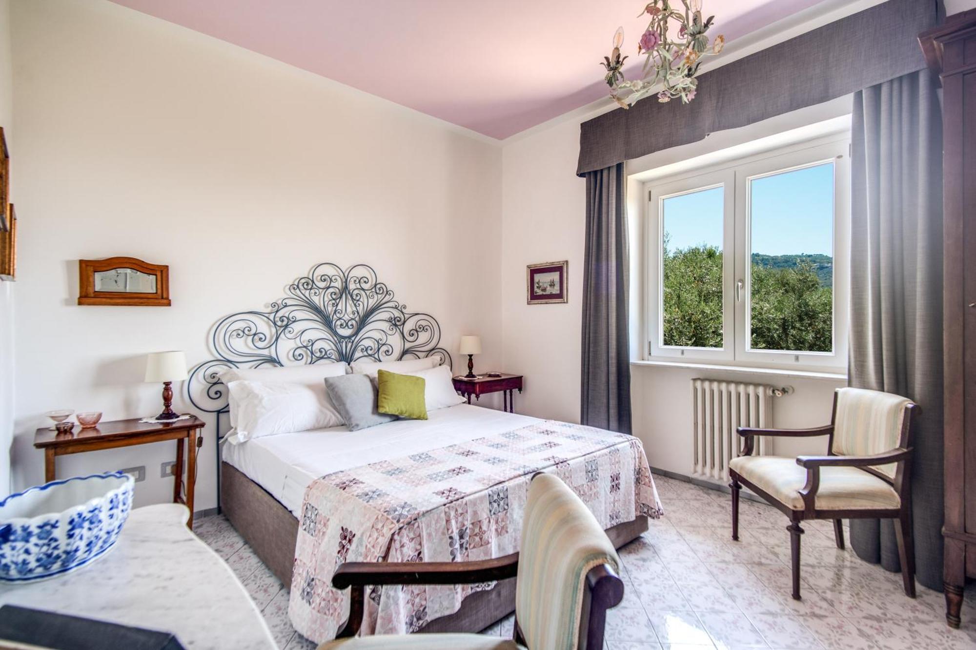 M Suites Сорренто Экстерьер фото